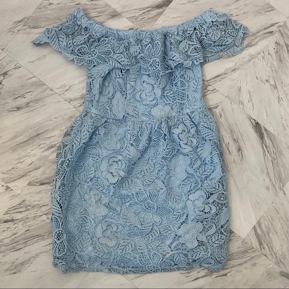 NWT Available Lace Mini Dress B22